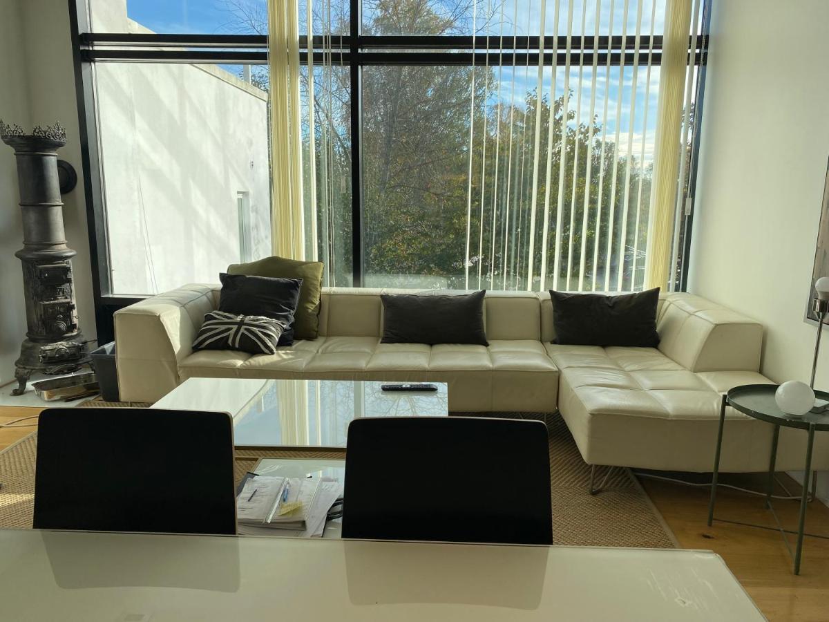 Exclusive 2 Level Etage Next To Arlanda-City Metro 스톡홀름 외부 사진