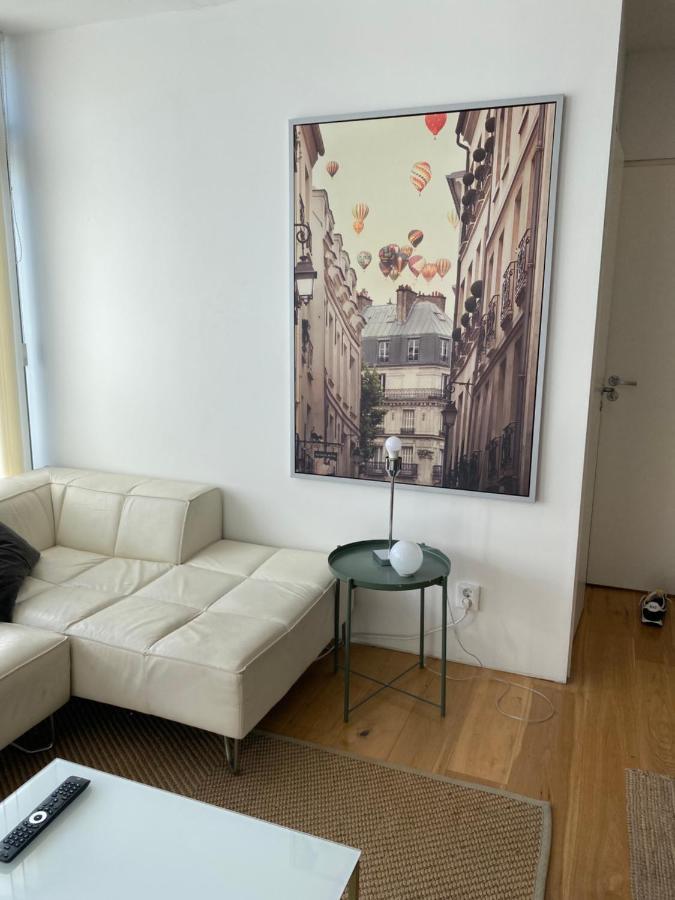Exclusive 2 Level Etage Next To Arlanda-City Metro 스톡홀름 외부 사진