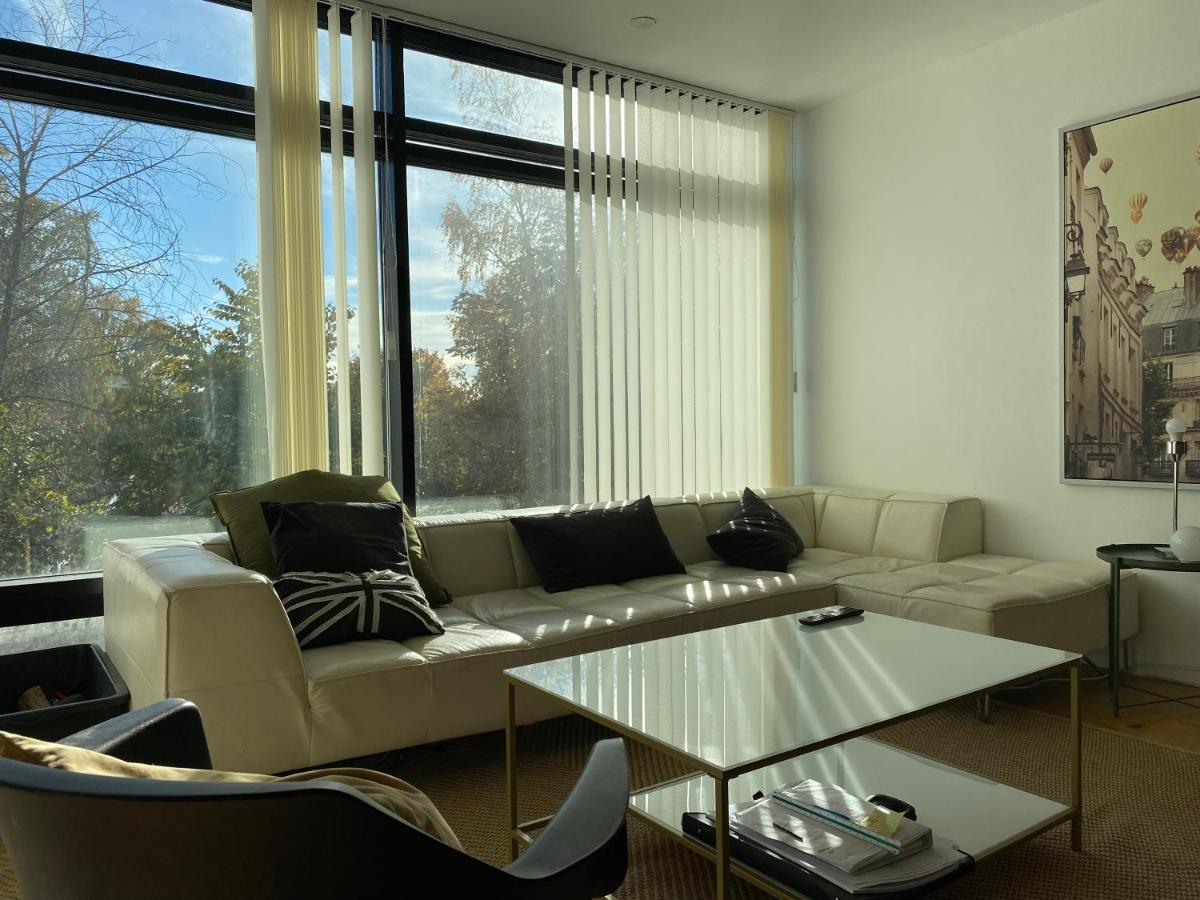 Exclusive 2 Level Etage Next To Arlanda-City Metro 스톡홀름 외부 사진